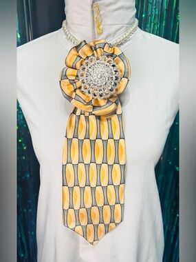 Stafford Orange and Silver Patterned Necktie with Diamond Brooch